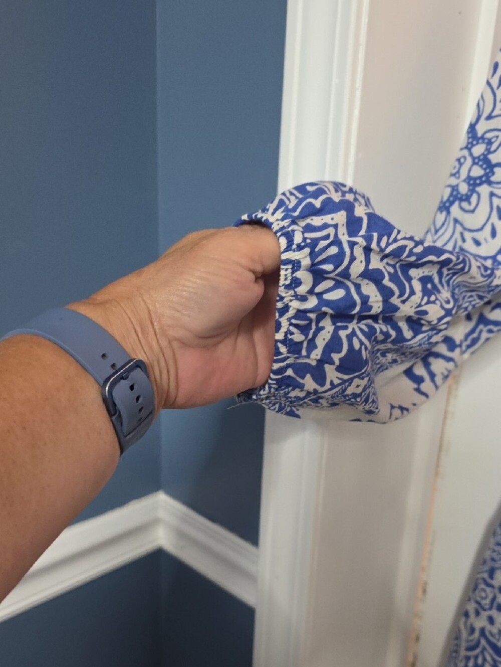 Zara Blue and White Paisley Print Tunic - Picture 5 of 6